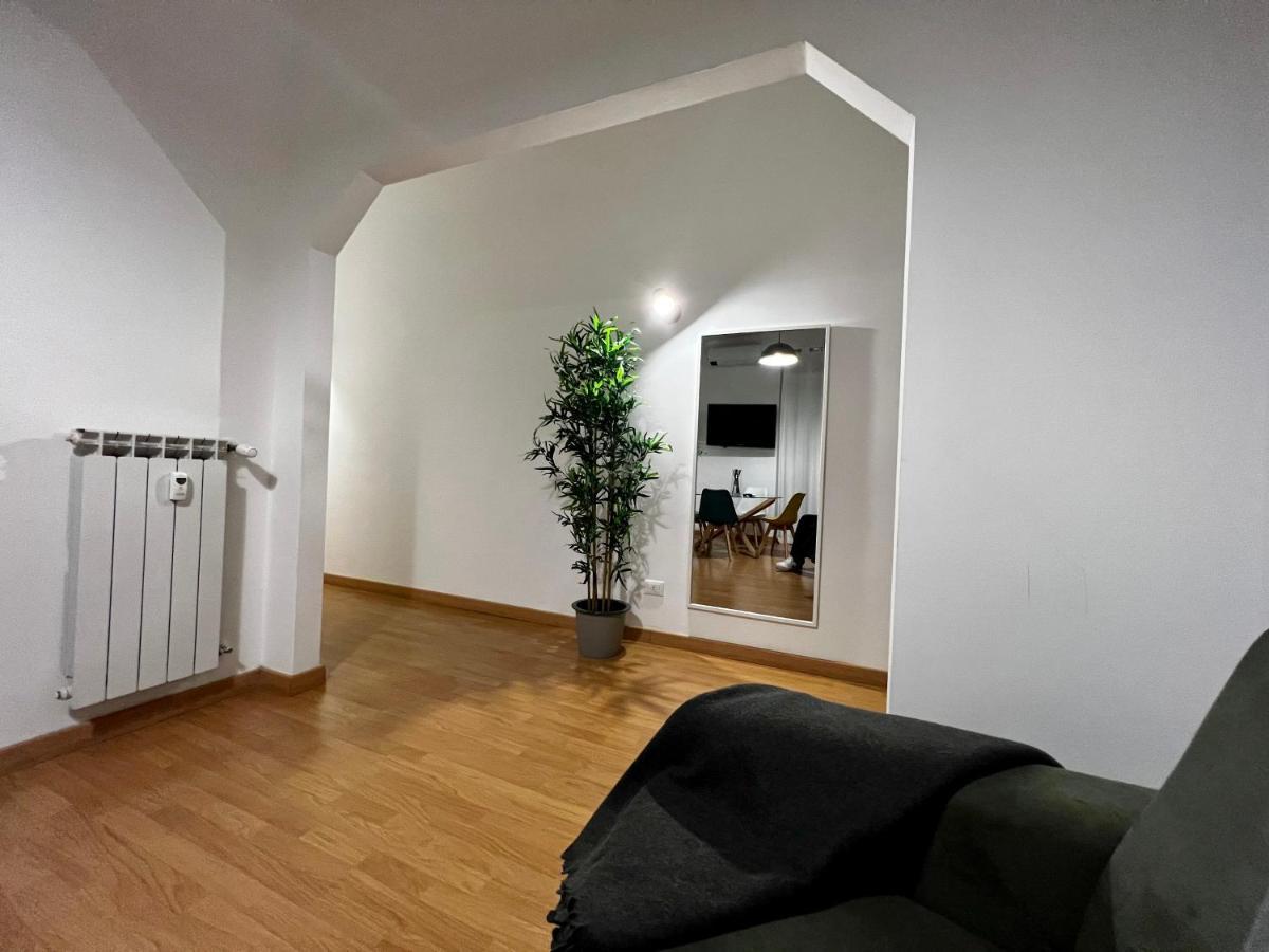 Conte Rosso Apartment Roma Exterior foto