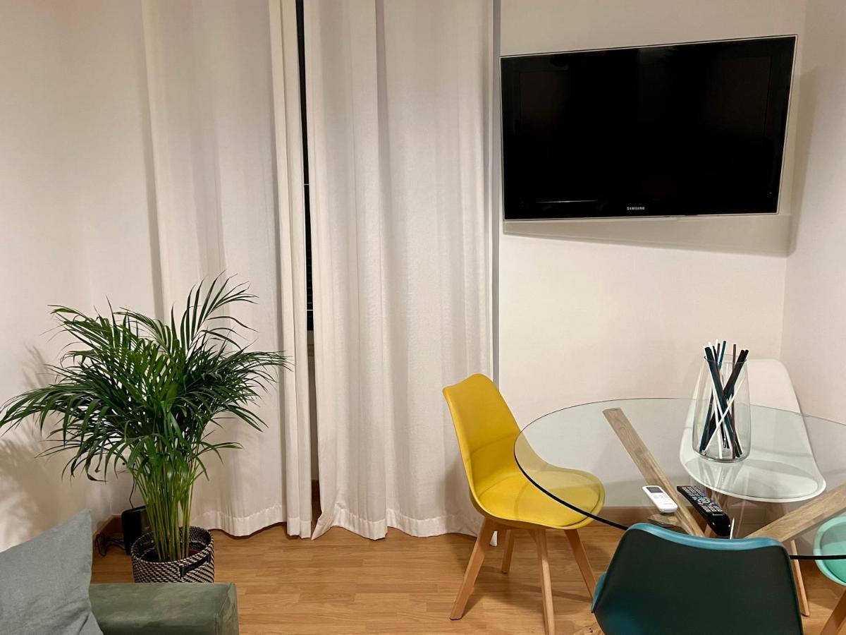 Conte Rosso Apartment Roma Exterior foto